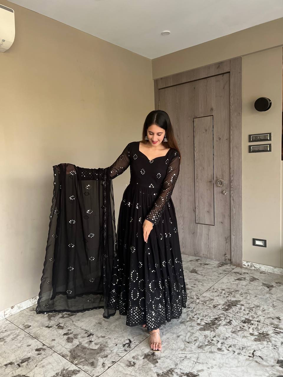 Black Wedding Anarkali Gown In Georgette SFSRESKDEI2404 – Siya Fashions